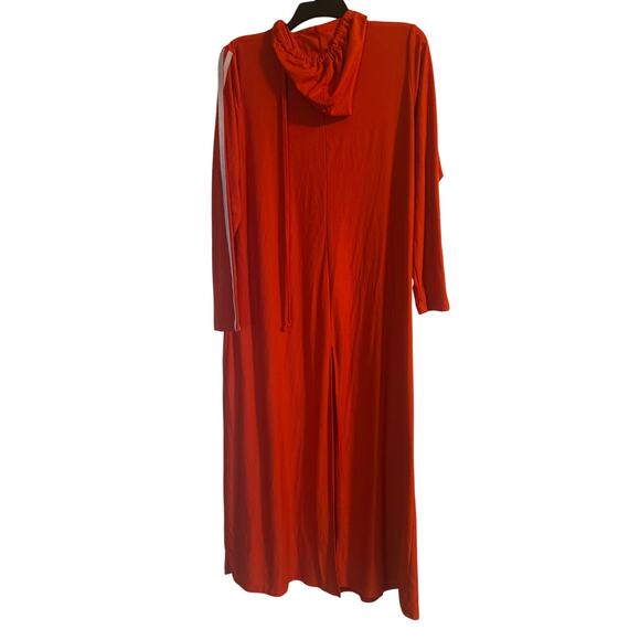 GUC Feathers Polyester/Spandex Red Hooded Zipper Split in Front & Back Size 1X - Picture 3 of 6